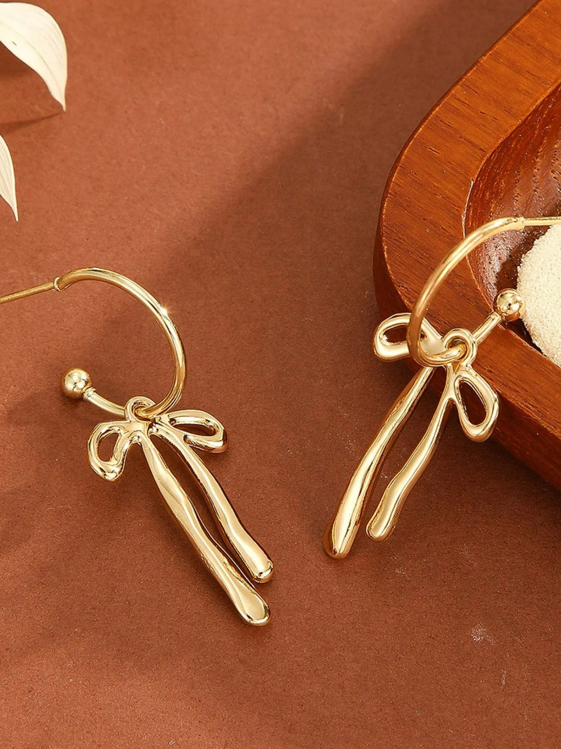 18K Gold-Plated Bow Tie Drop Earrings - Lookzlike