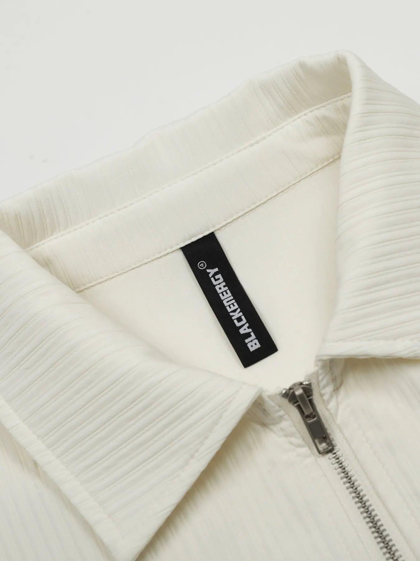 Men's Zip UP Short Sleeve Shirt - Lookzlike