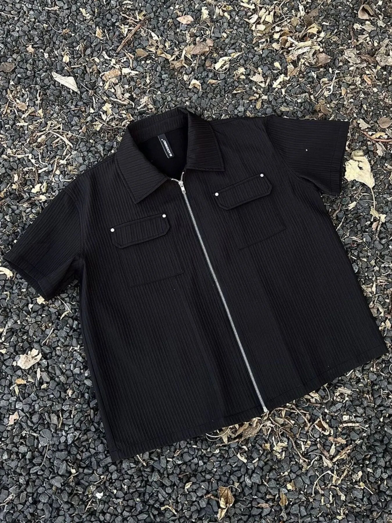Men's Zip UP Short Sleeve Shirt - Lookzlike