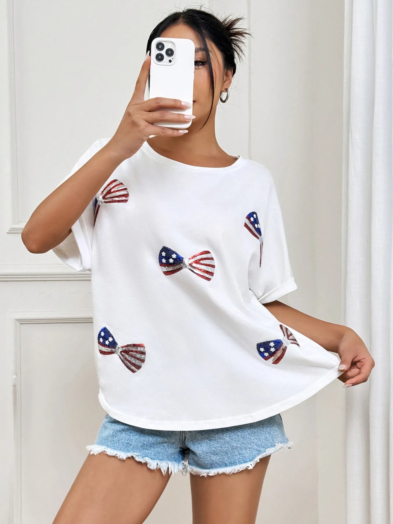 Bow Oversized Round Neck T-Shirt - Lookzlike