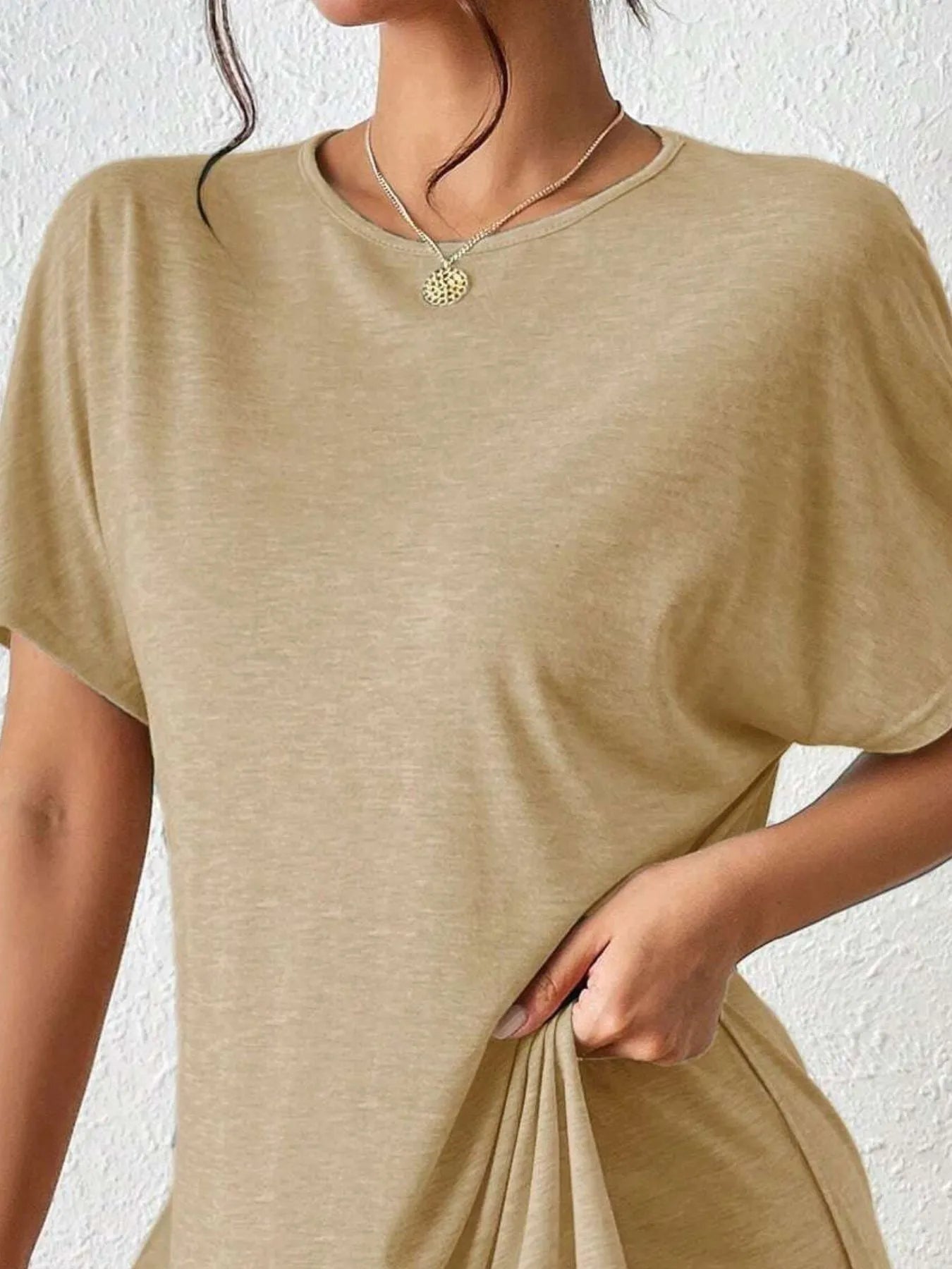 Casual Round Neck T-Shirt and Shorts Set - Lookzlike