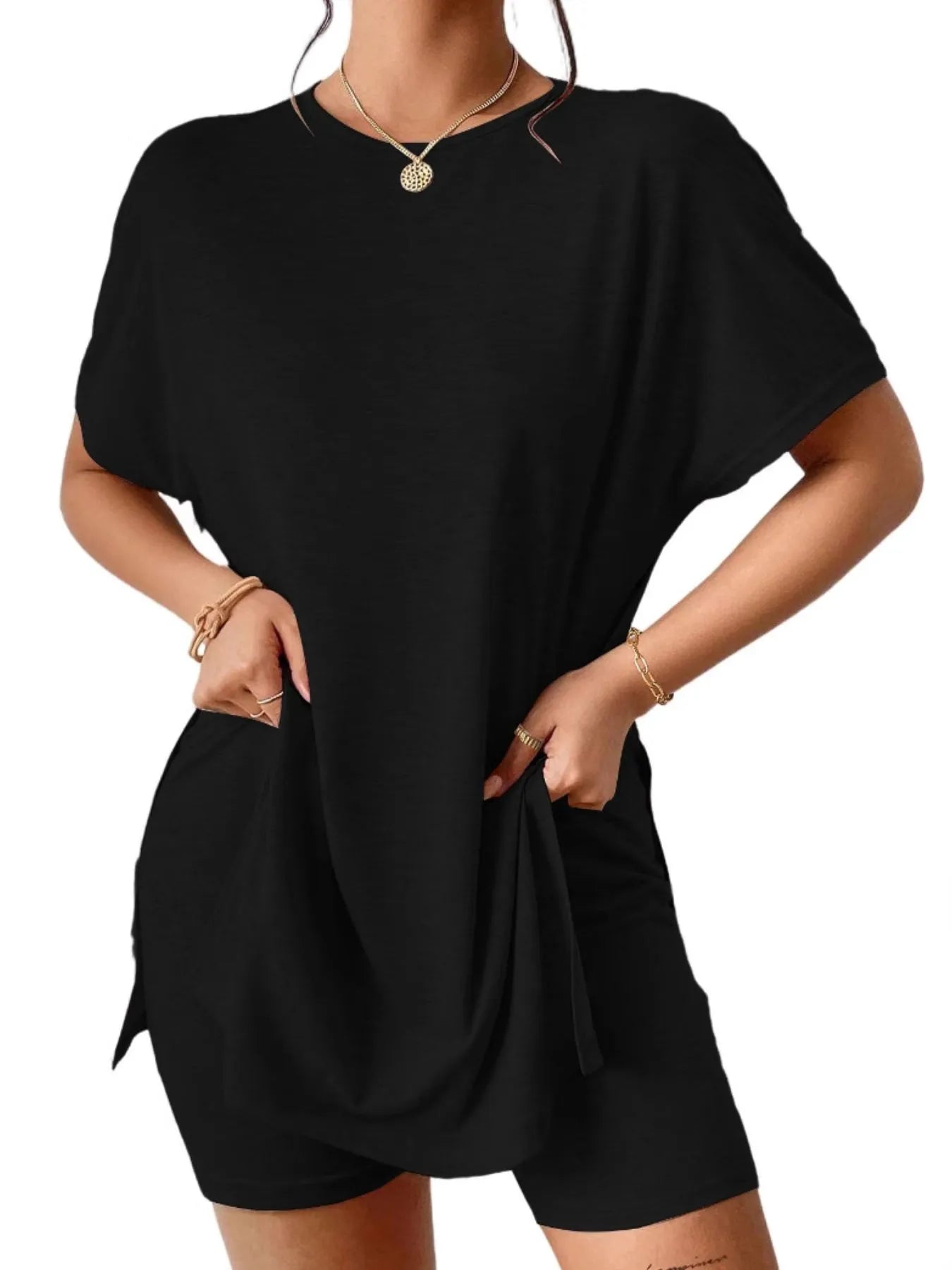 Casual Round Neck T-Shirt and Shorts Set - Lookzlike
