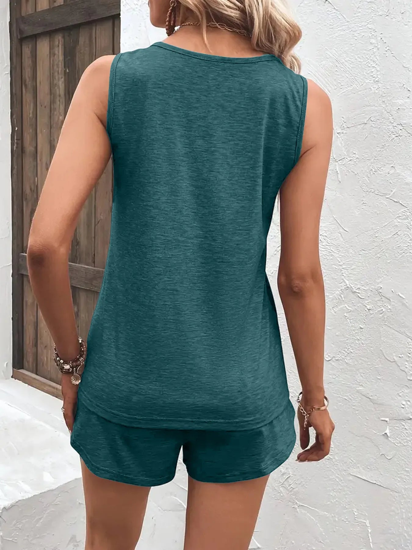 Casual Wide Strap Tank Top and Shorts Set - Lookzlike