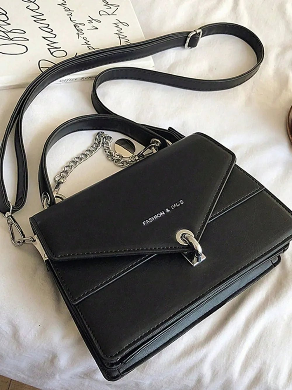 Chain PU Leather Detachable Shoulder Strap Handbag - Lookzlike