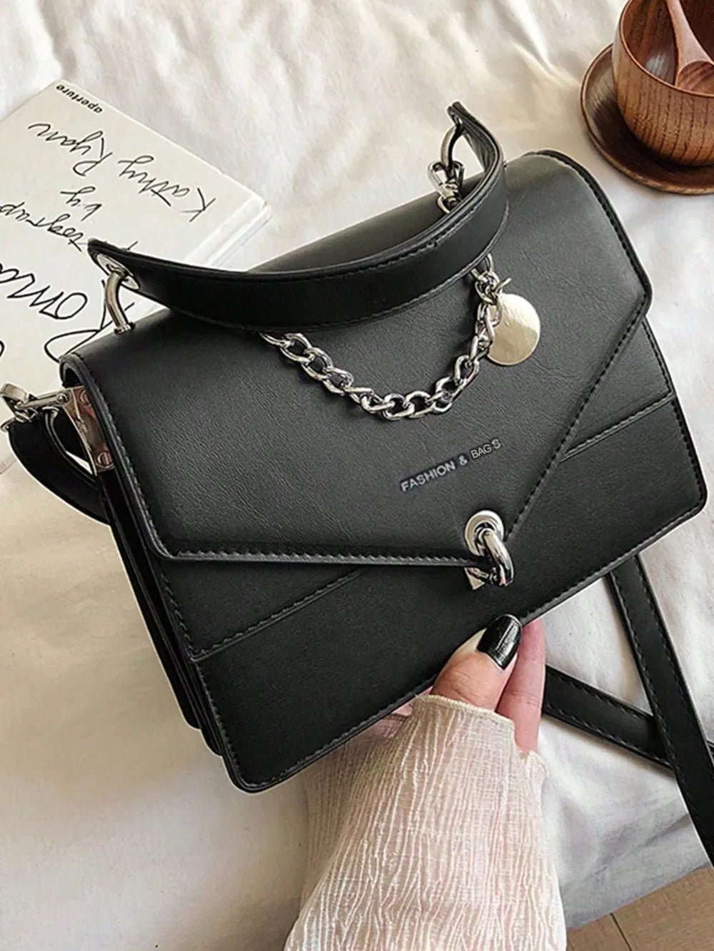 Chain PU Leather Detachable Shoulder Strap Handbag - Lookzlike