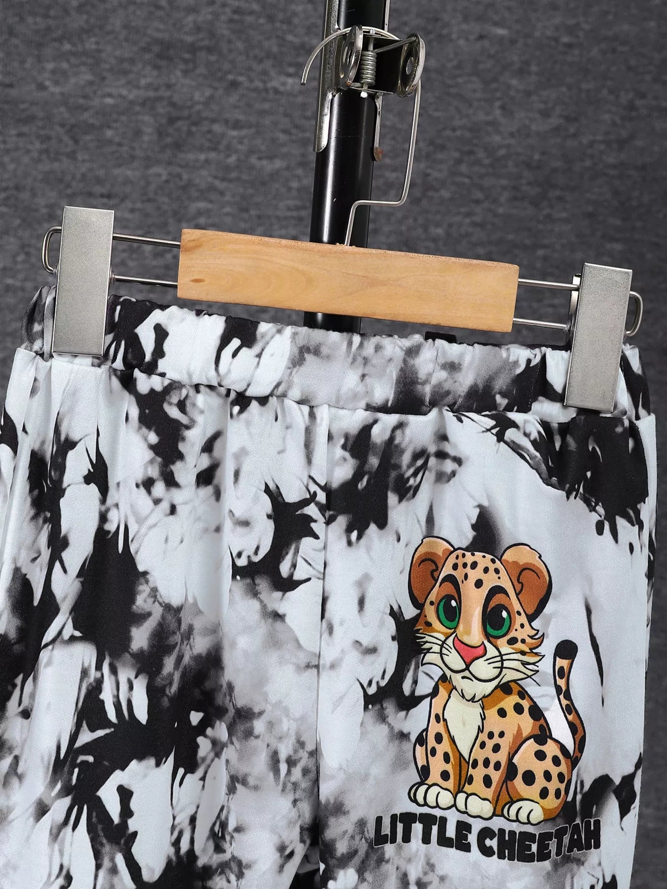 Children's Cheetah Tie-Dye Top and Pants Set designed for comfort and style at Lookzlike