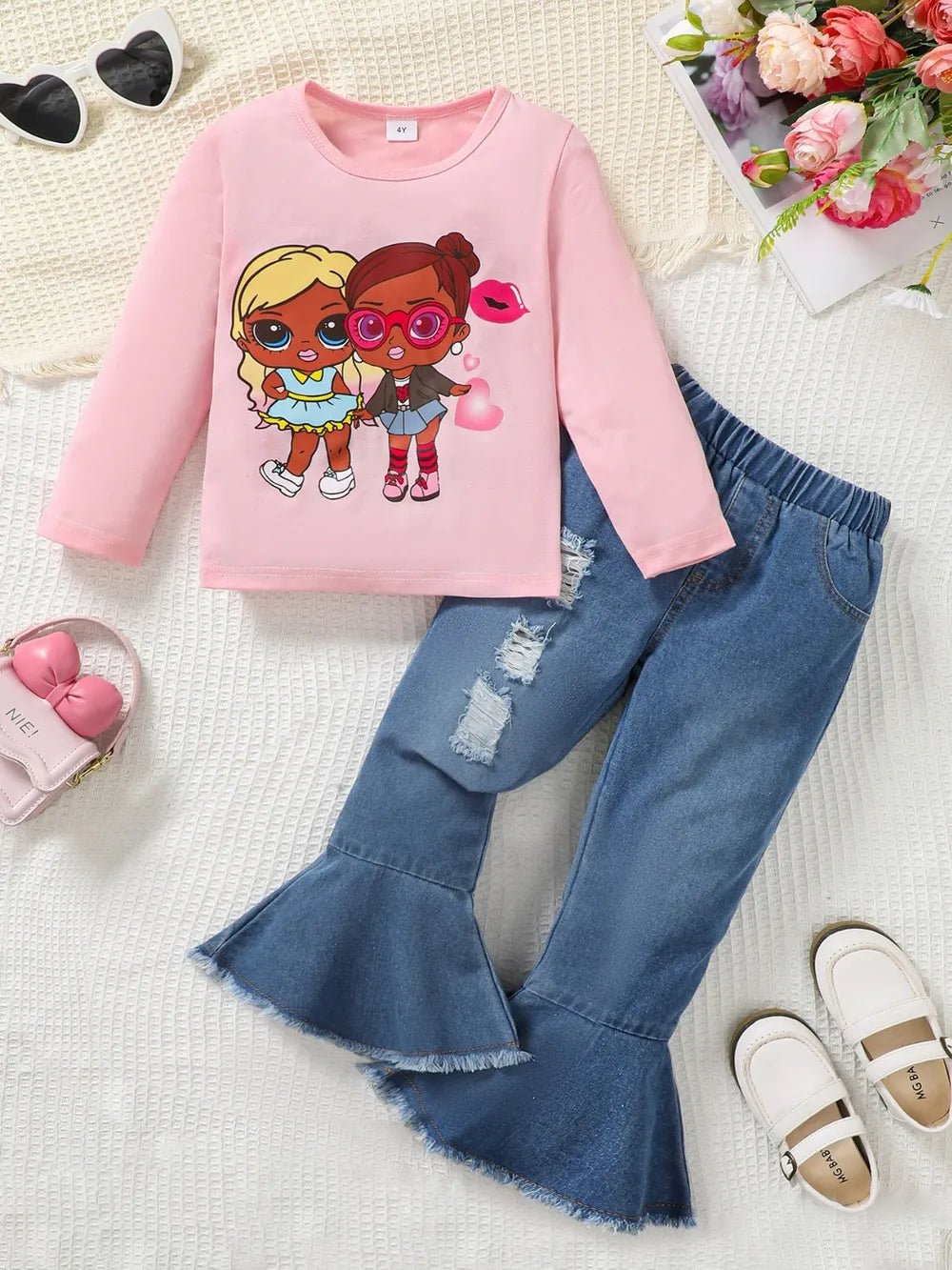 Children's Round Neck Graphic Top and Pants Set designed for comfort and style at Lookzlike