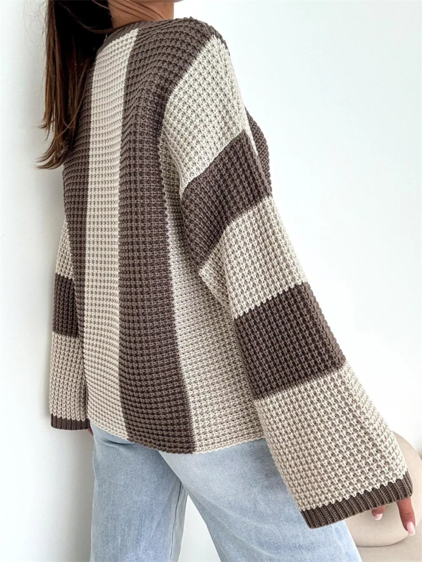 Color Block Long Sleeve Sweater designed for comfort and style at Lookzlike