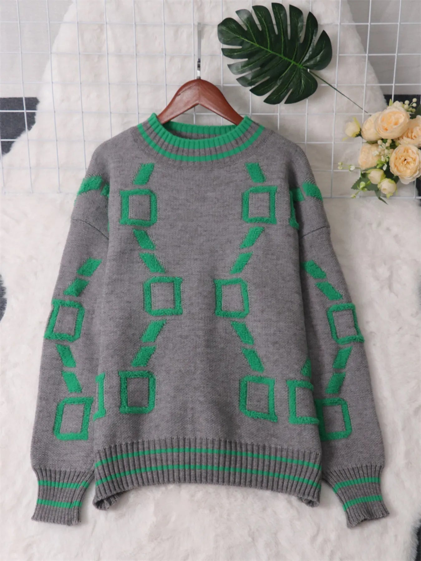 Contrast Round Neck Long Sleeve Sweater designed for comfort and style at Lookzlike