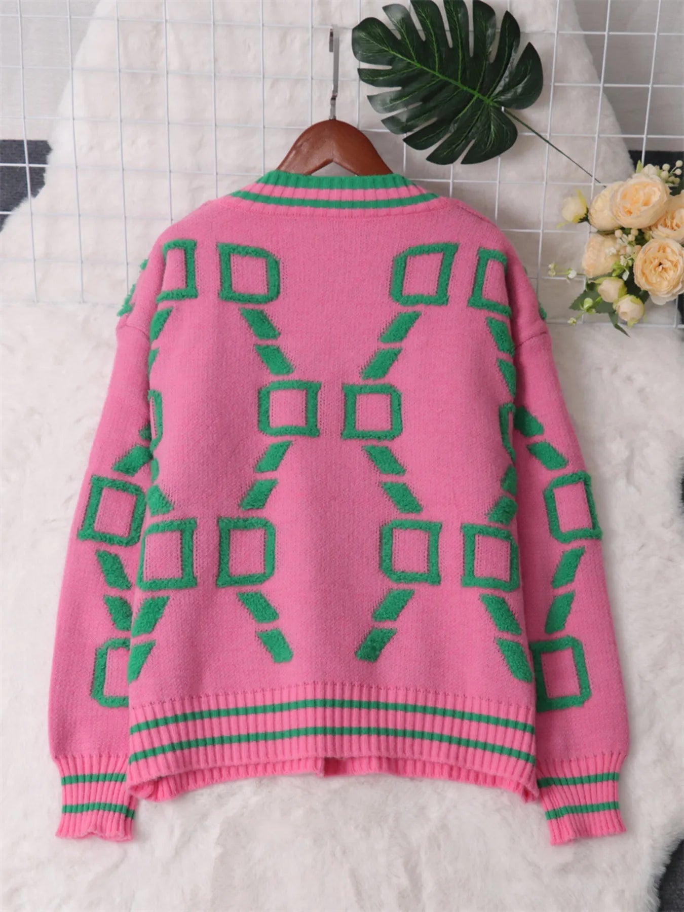 Contrast Round Neck Long Sleeve Sweater designed for comfort and style at Lookzlike