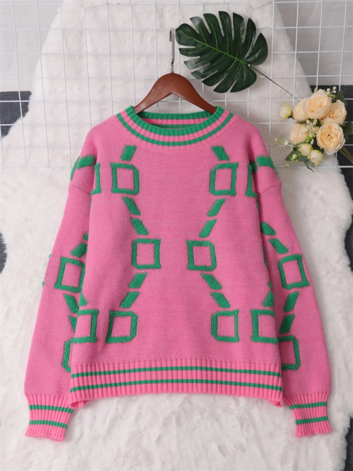Contrast Round Neck Long Sleeve Sweater designed for comfort and style at Lookzlike