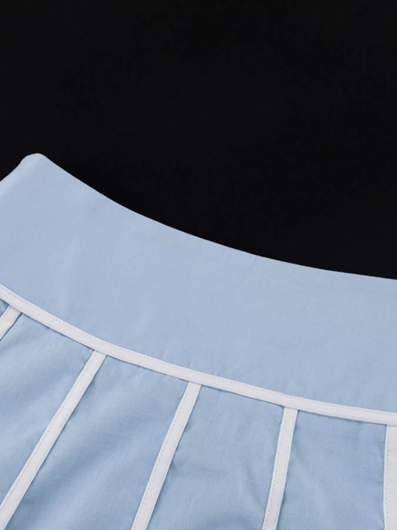 Contrast Trim Halter Neck Top and Skirt Set designed for comfort and style at Lookzlike