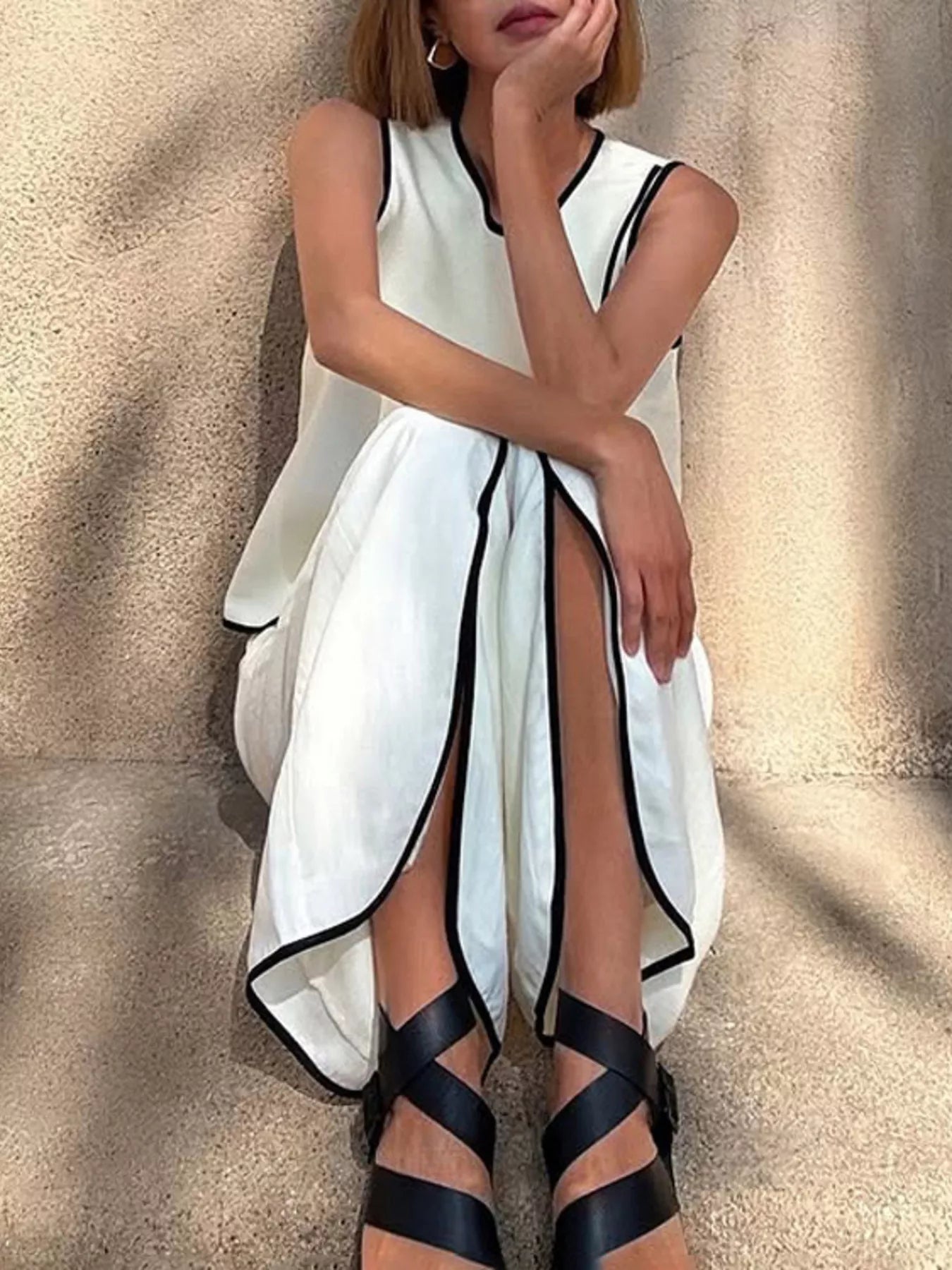 Contrast Trim Sleeveless Top and Wide-Leg Pants Set designed for comfort and style at Lookzlike