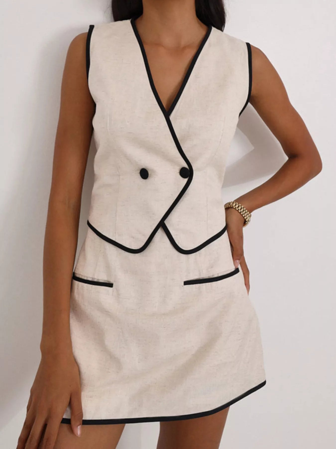 Contrast Trim Vest and Skirt Set designed for comfort and style at Lookzlike