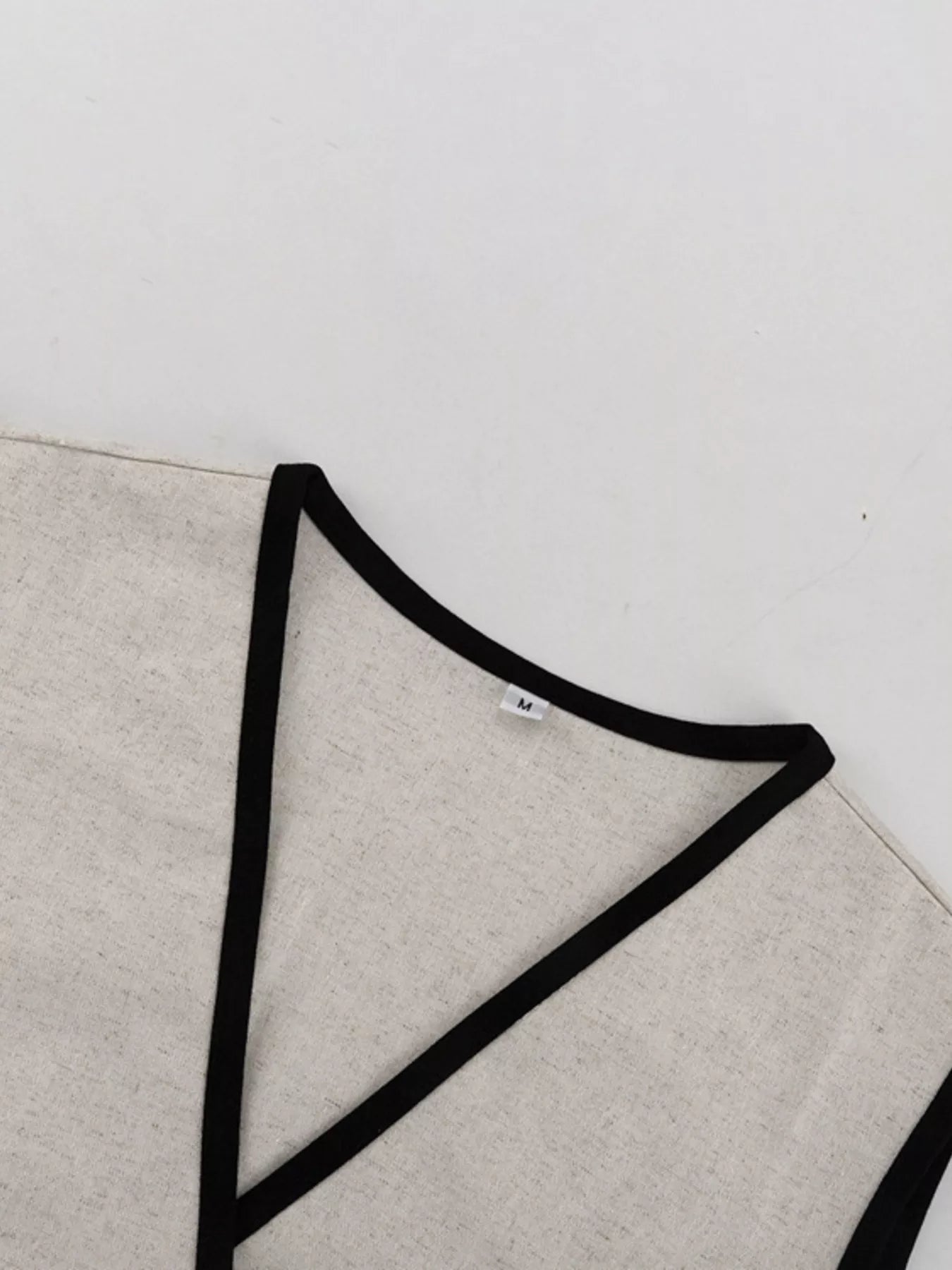 Contrast Trim Vest and Skirt Set designed for comfort and style at Lookzlike