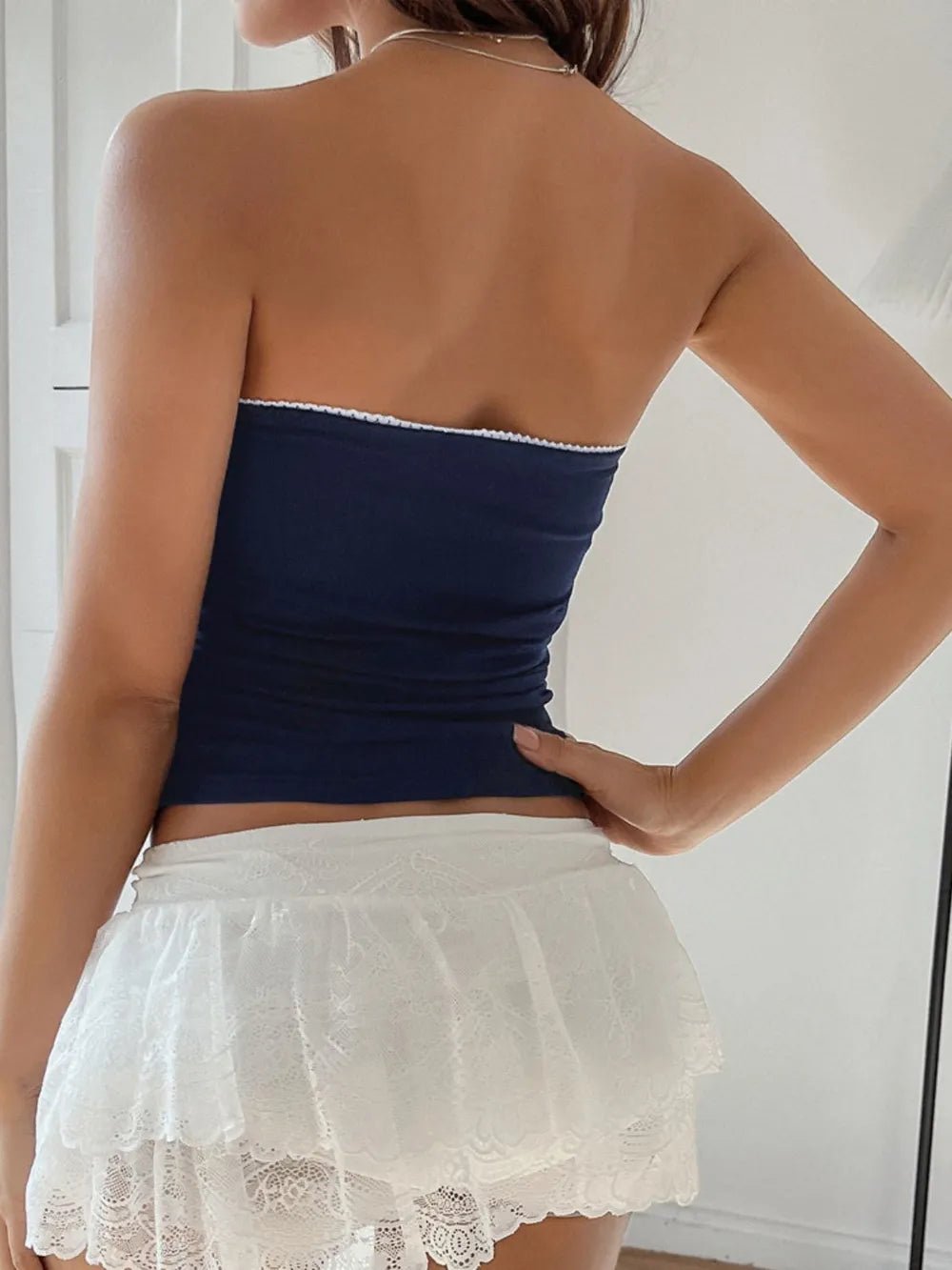 Devine Lace Detail Bow Tube Top - Lookzlike
