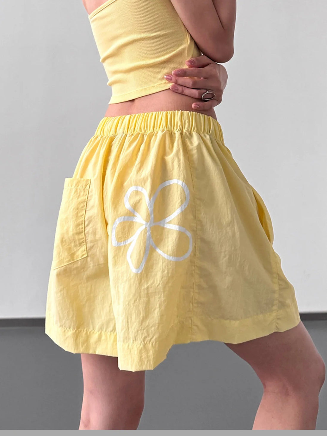 Elastic Waist Shorts - Lookzlike