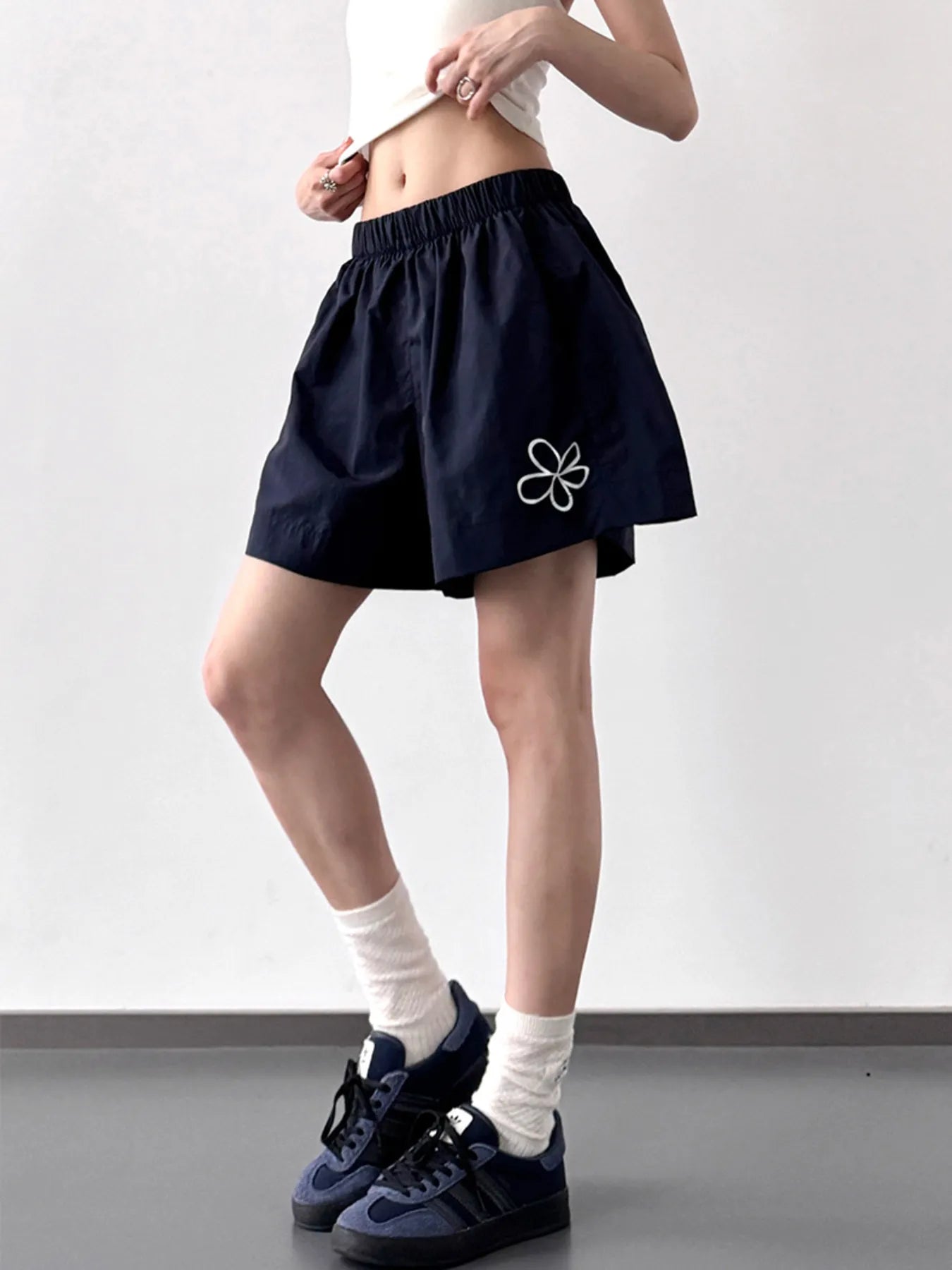 Elastic Waist Shorts - Lookzlike