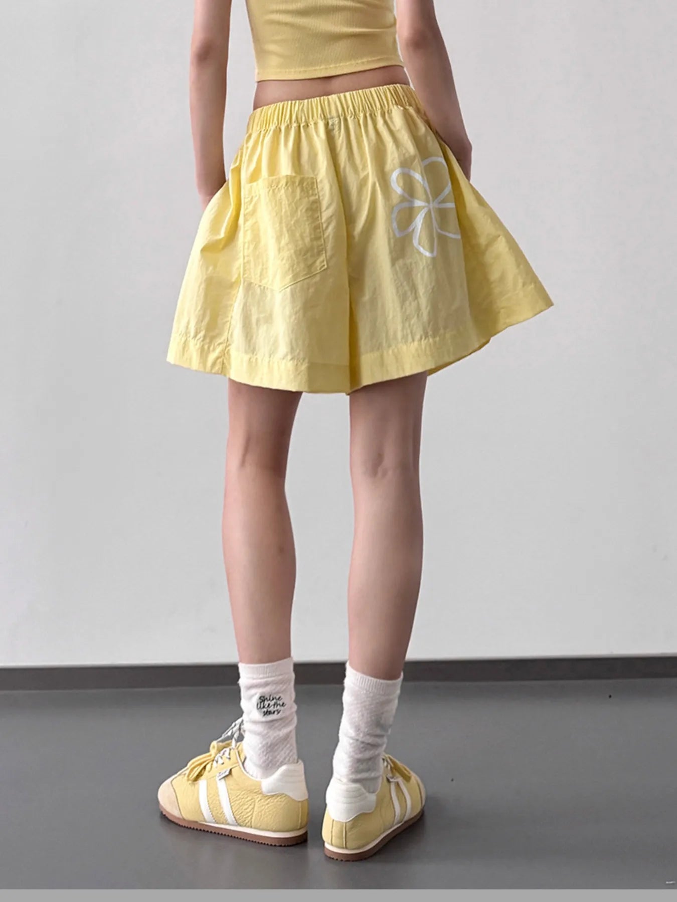 Elastic Waist Shorts - Lookzlike