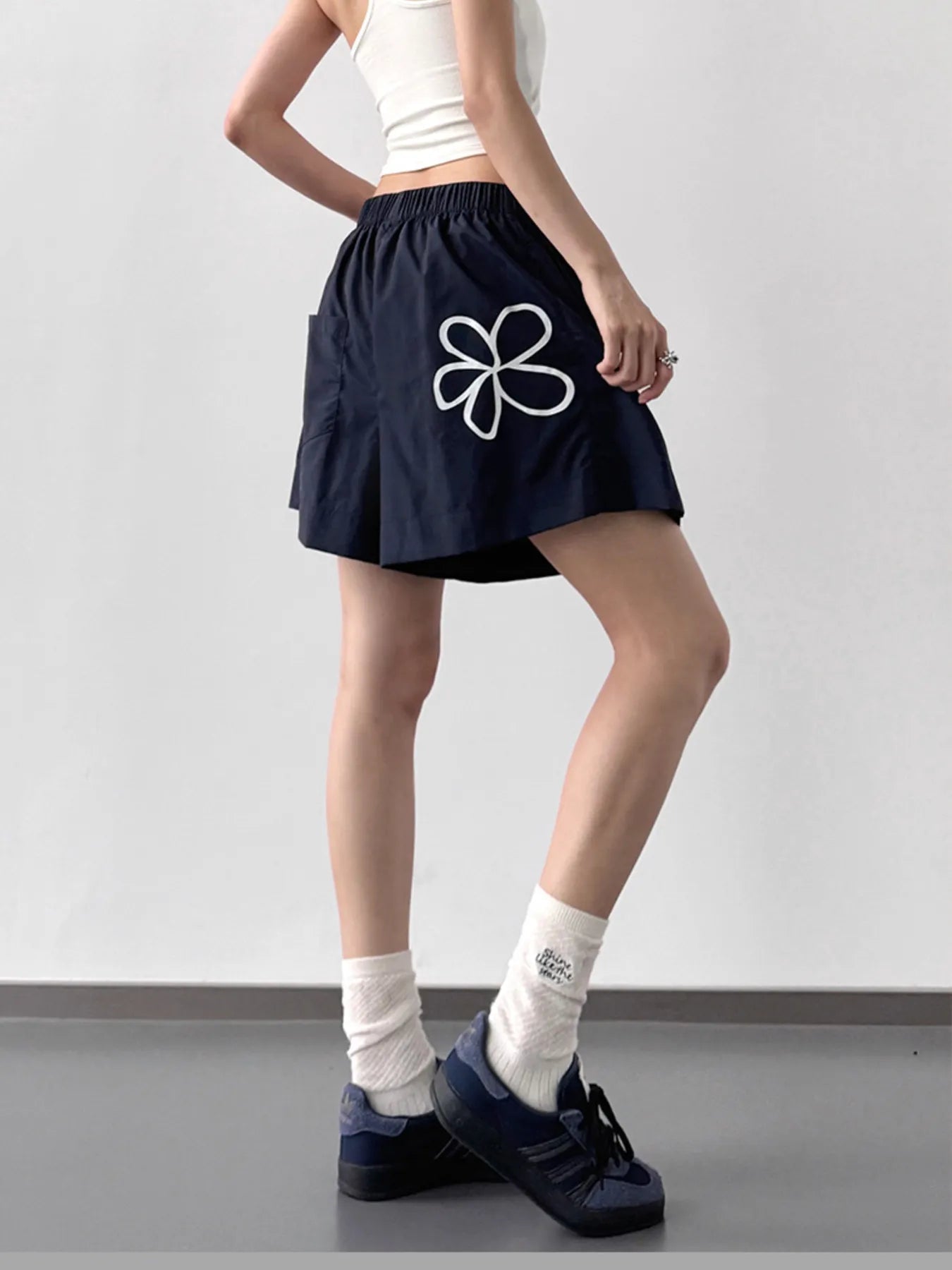 Elastic Waist Shorts - Lookzlike