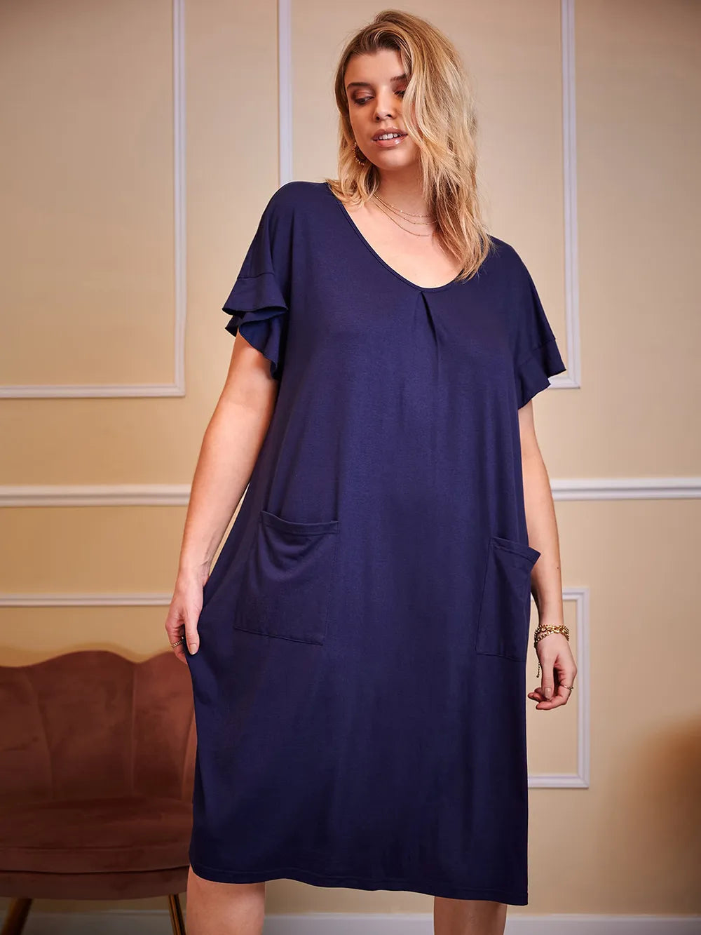 Plus Size Round Neck Short Sleeve Lounge Dress - Lookzlike
