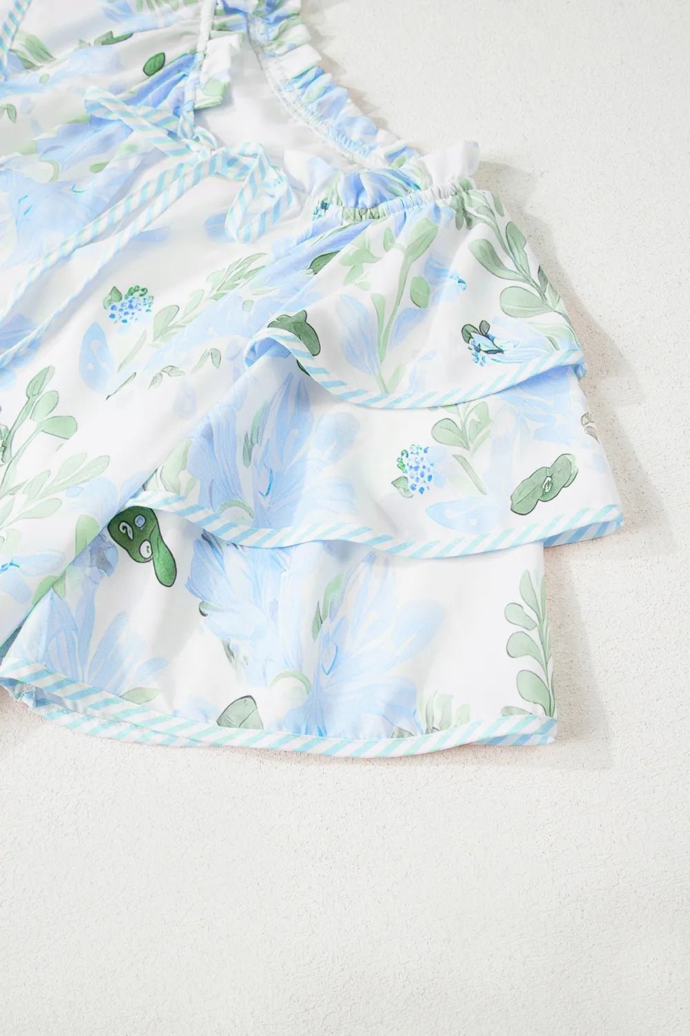 Floral Contrast Edge Layered Short Sleeve Mini Dress - Lookzlike