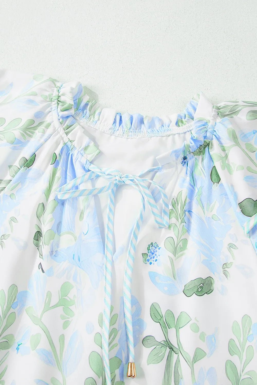 Floral Contrast Edge Layered Short Sleeve Mini Dress - Lookzlike