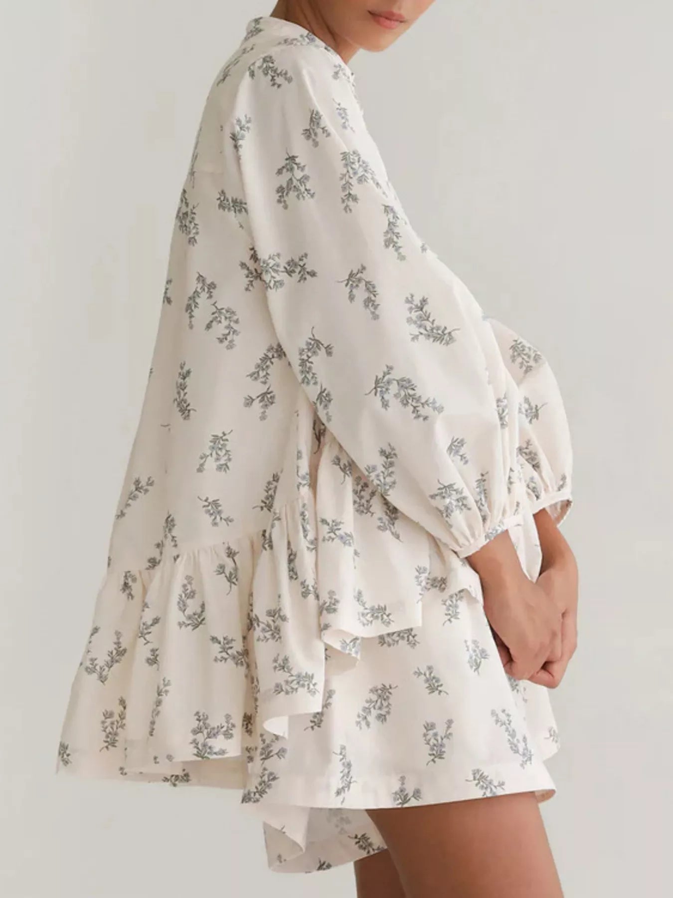 Floral Print Balloon Sleeve Top and Shorts Set designed for comfort and style at Lookzlike