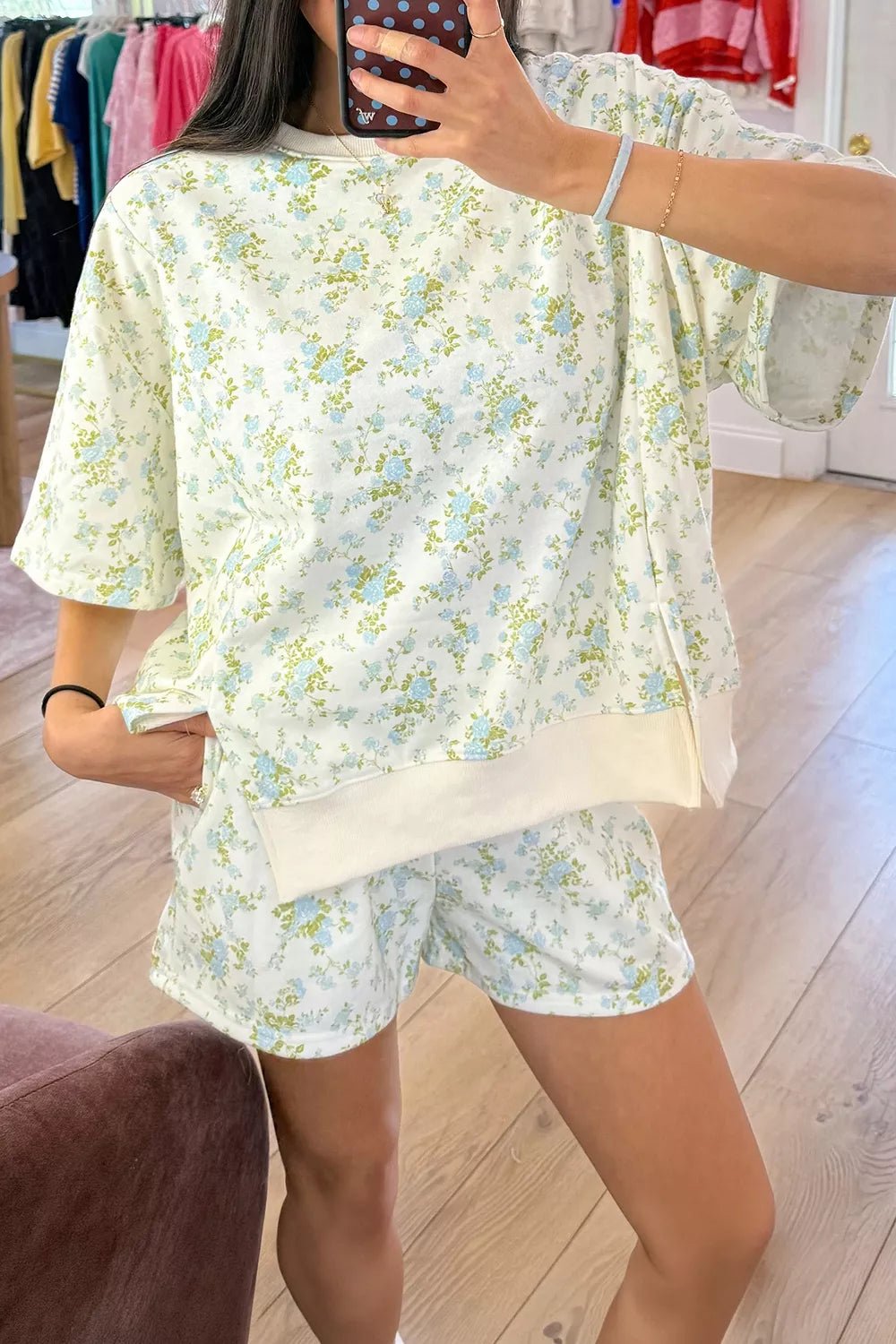 Floral Print Long Sleeve Shift Top Pocketed Shorts 2pcs Set designed for comfort and style at Lookzlike