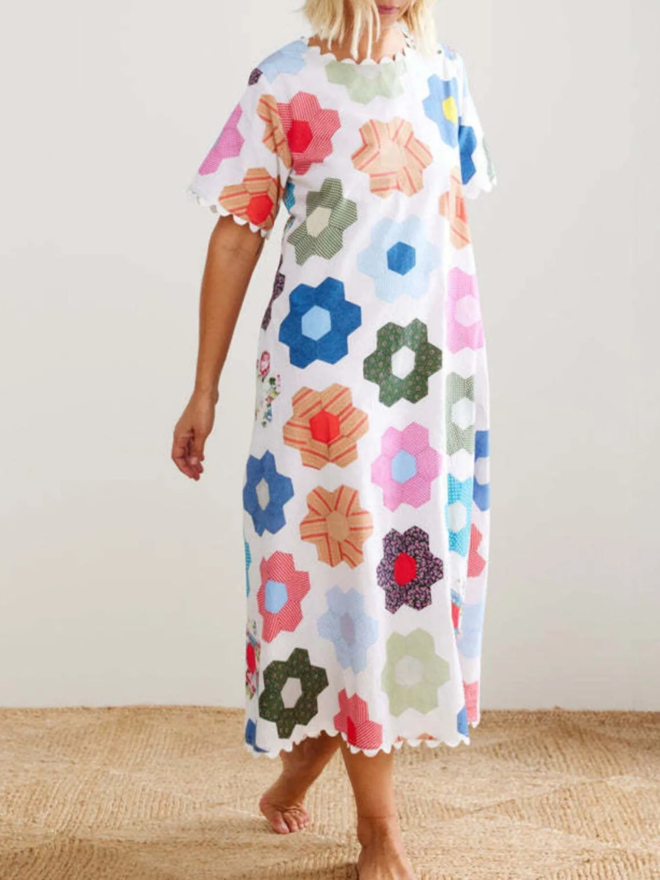 Floral Print Midi Dress with Scalloped Edges - Lookzlike