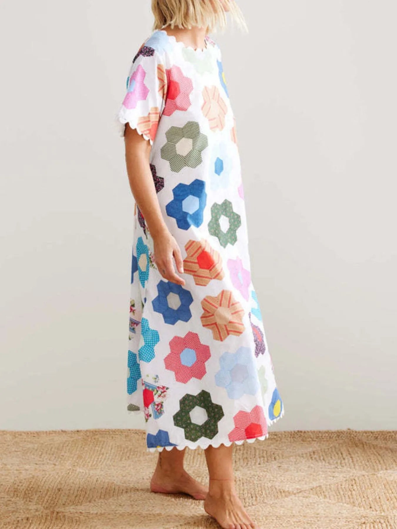 Floral Print Midi Dress with Scalloped Edges - Lookzlike