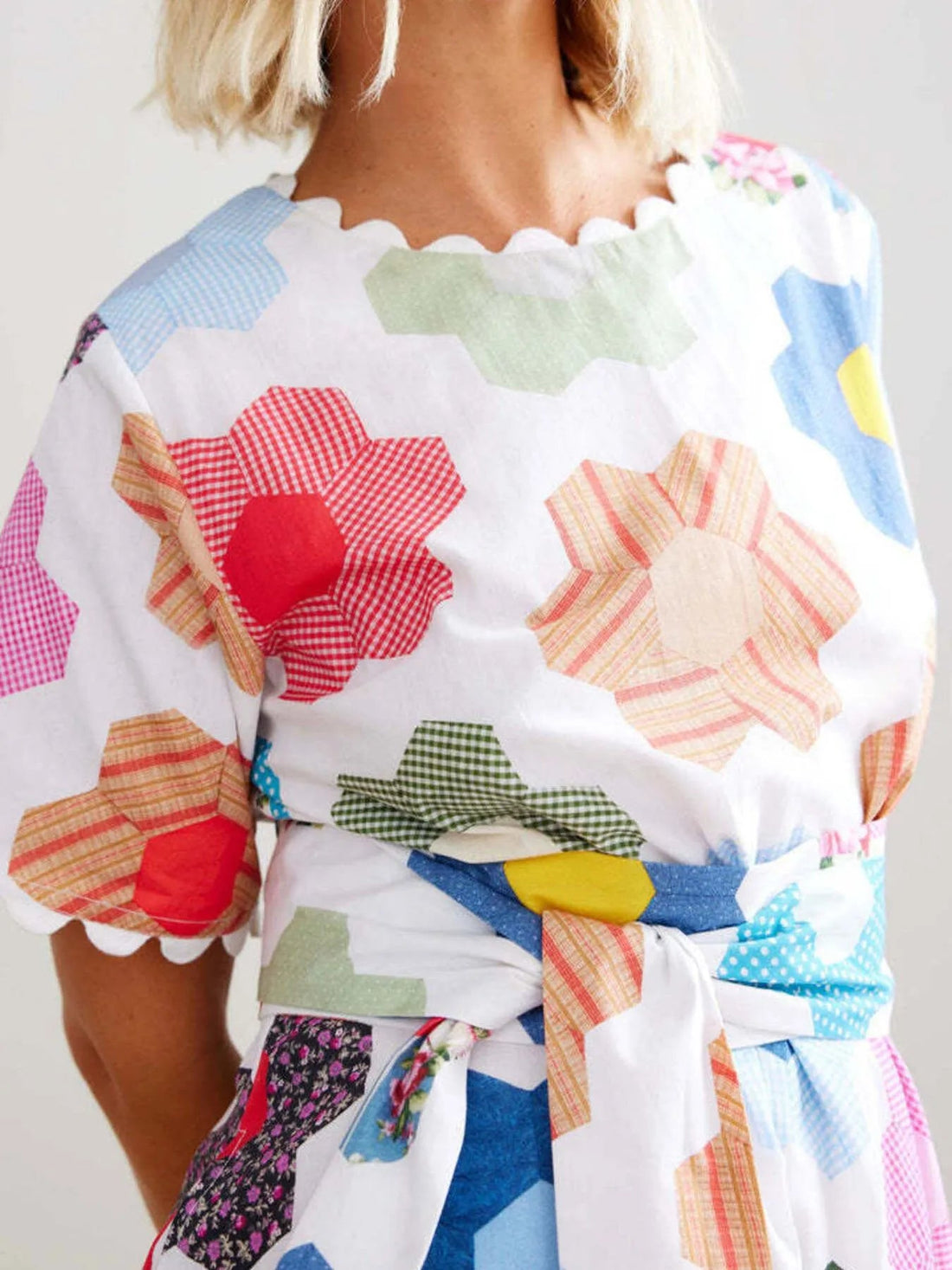 Floral Print Midi Dress with Scalloped Edges - Lookzlike