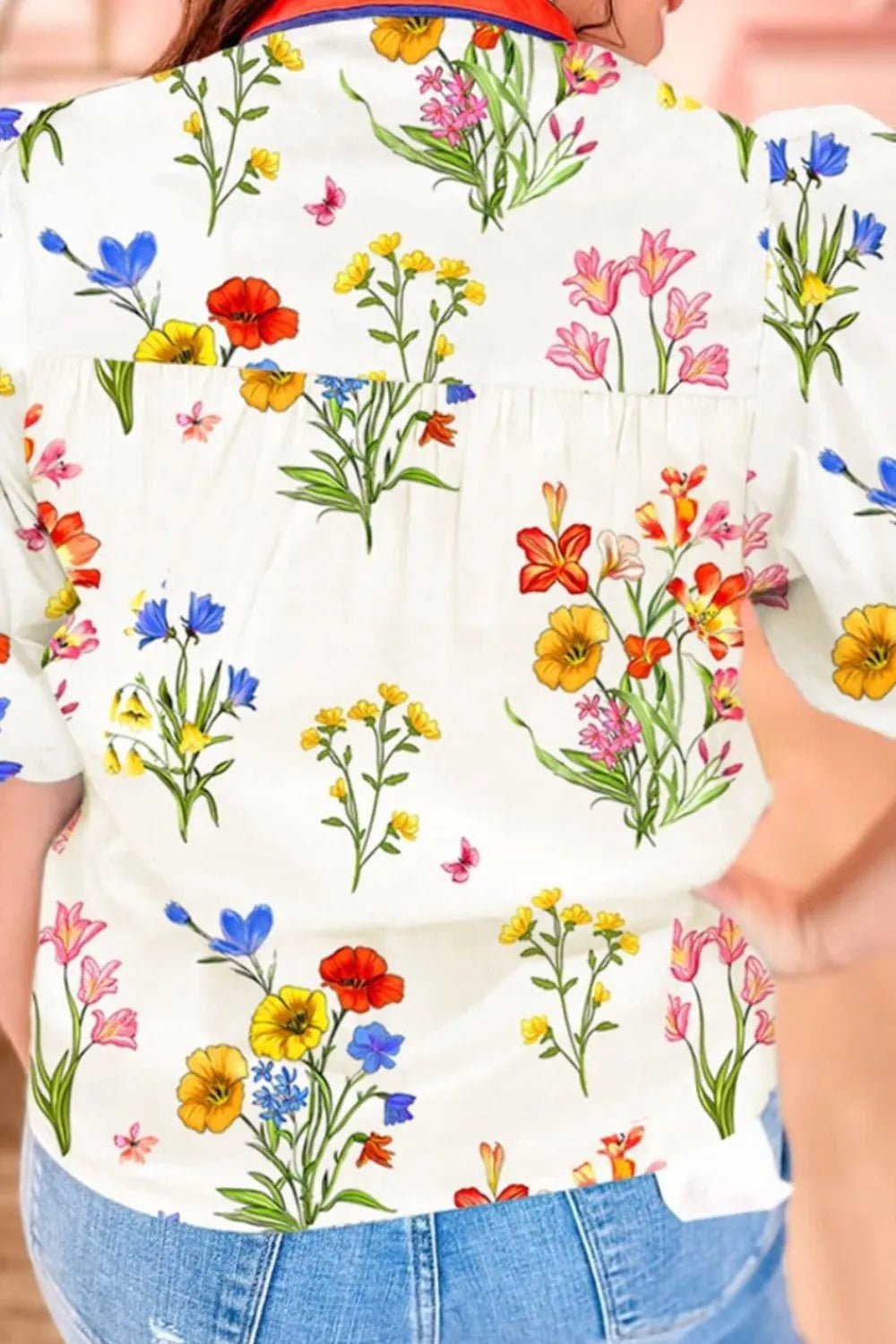 Floral Short Puff Sleeve Notched Blouse - Lookzlike