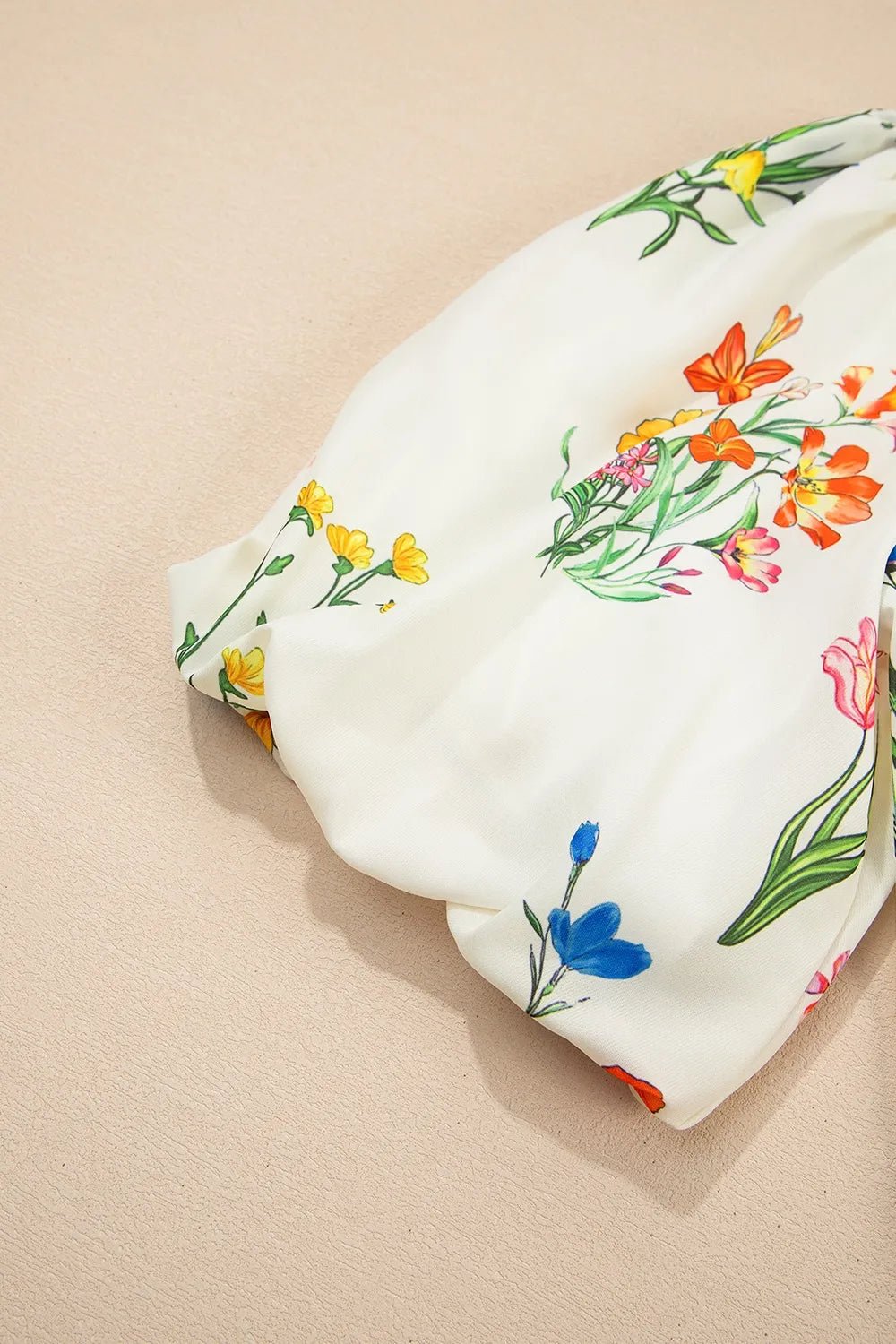 Floral Short Puff Sleeve Notched Blouse - Lookzlike