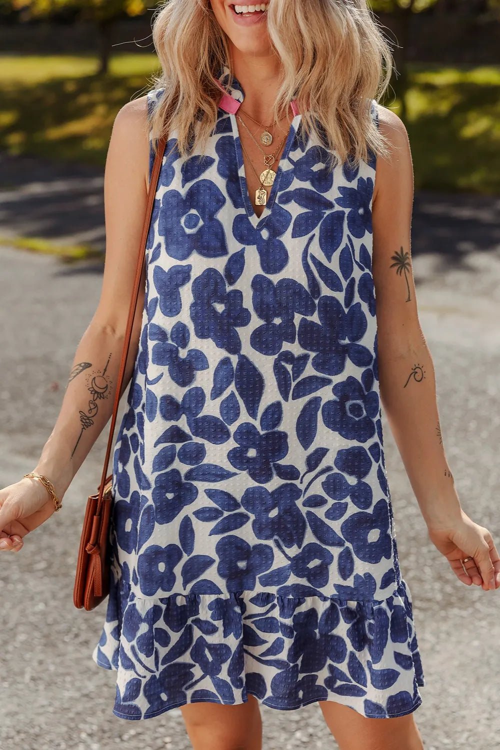 Floral Sleeveless Color Block Notched V Neck Mini Dress - Lookzlike