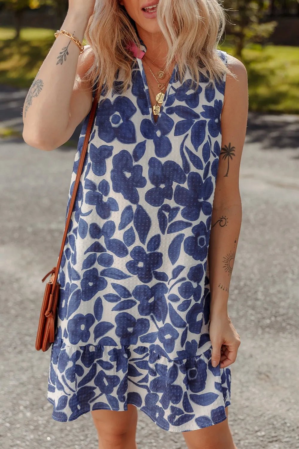 Floral Sleeveless Color Block Notched V Neck Mini Dress - Lookzlike