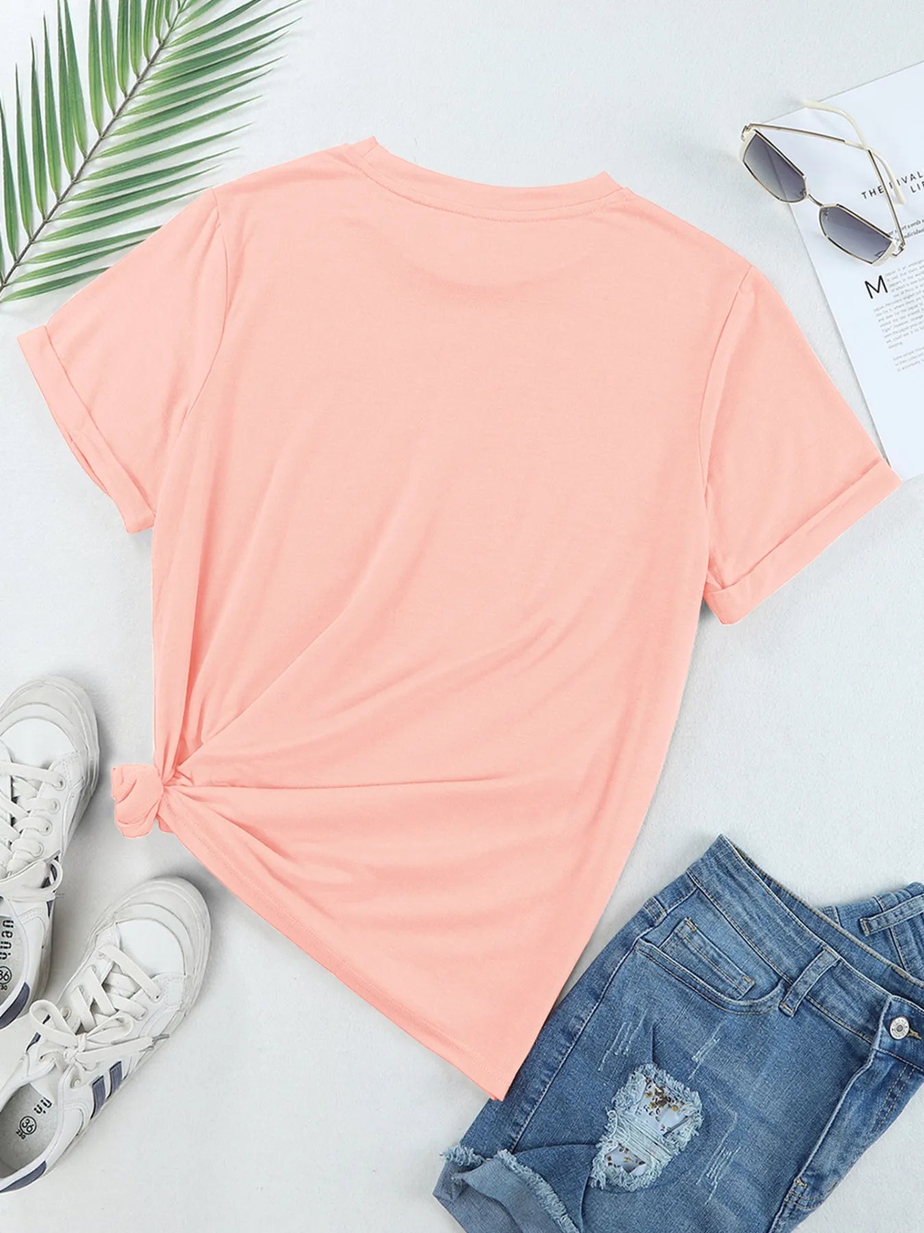 FLOWER MARKET Graphic Crewneck T Shirt - Lookzlike