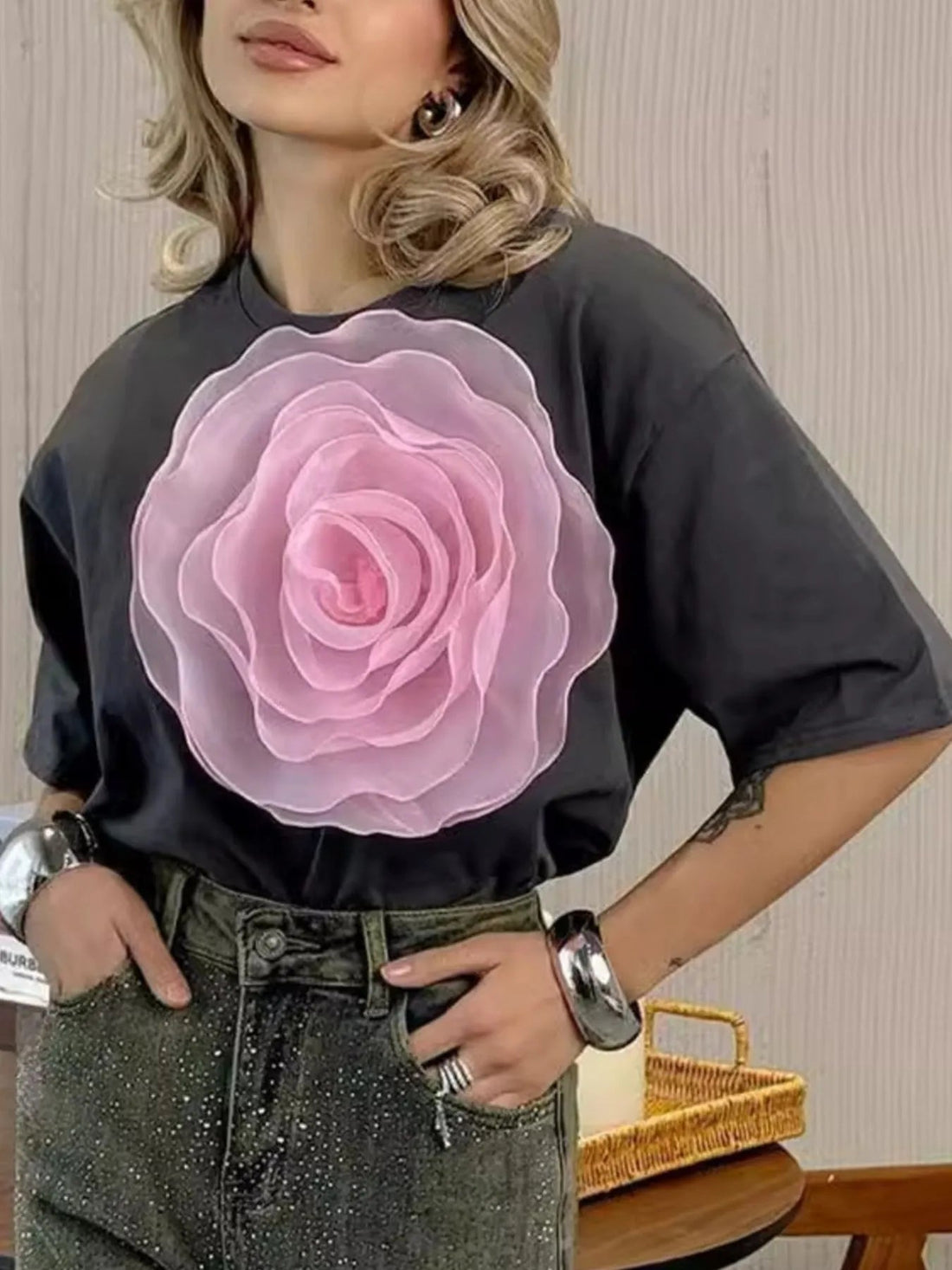 Flower Round Neck Short Sleeve T-Shirt - Lookzlike