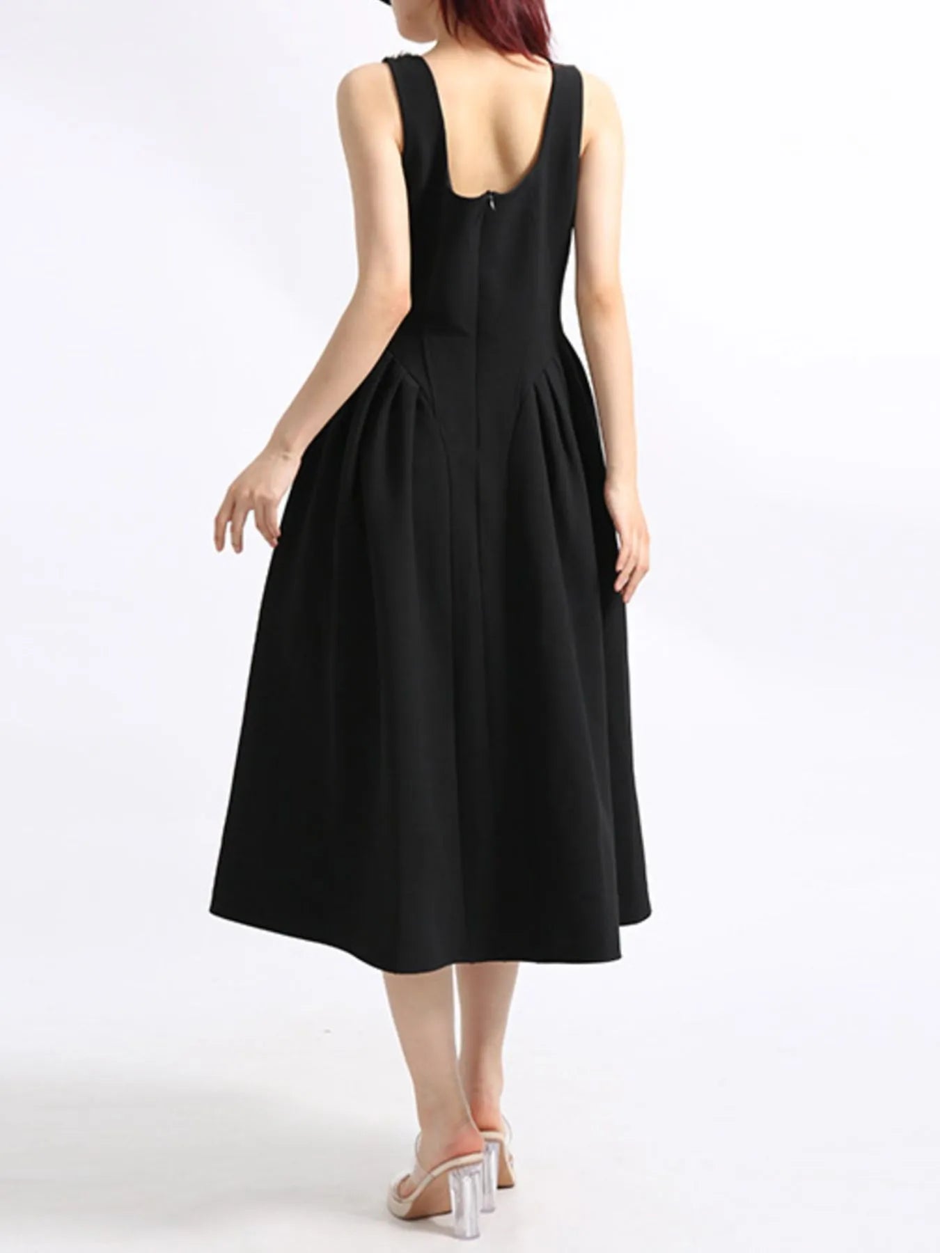 Flower Scoop Neck Sleeveless Dress designed for comfort and style at Lookzlike