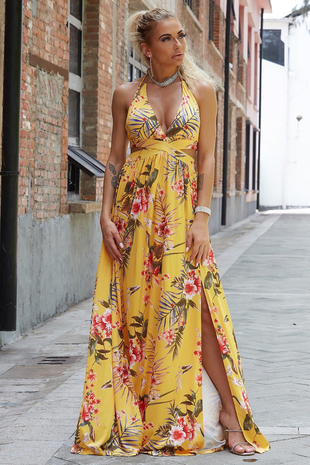 Halter Neck Split Dress - Lookzlike