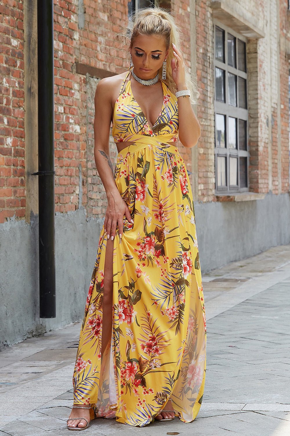 Halter Neck Split Dress - Lookzlike