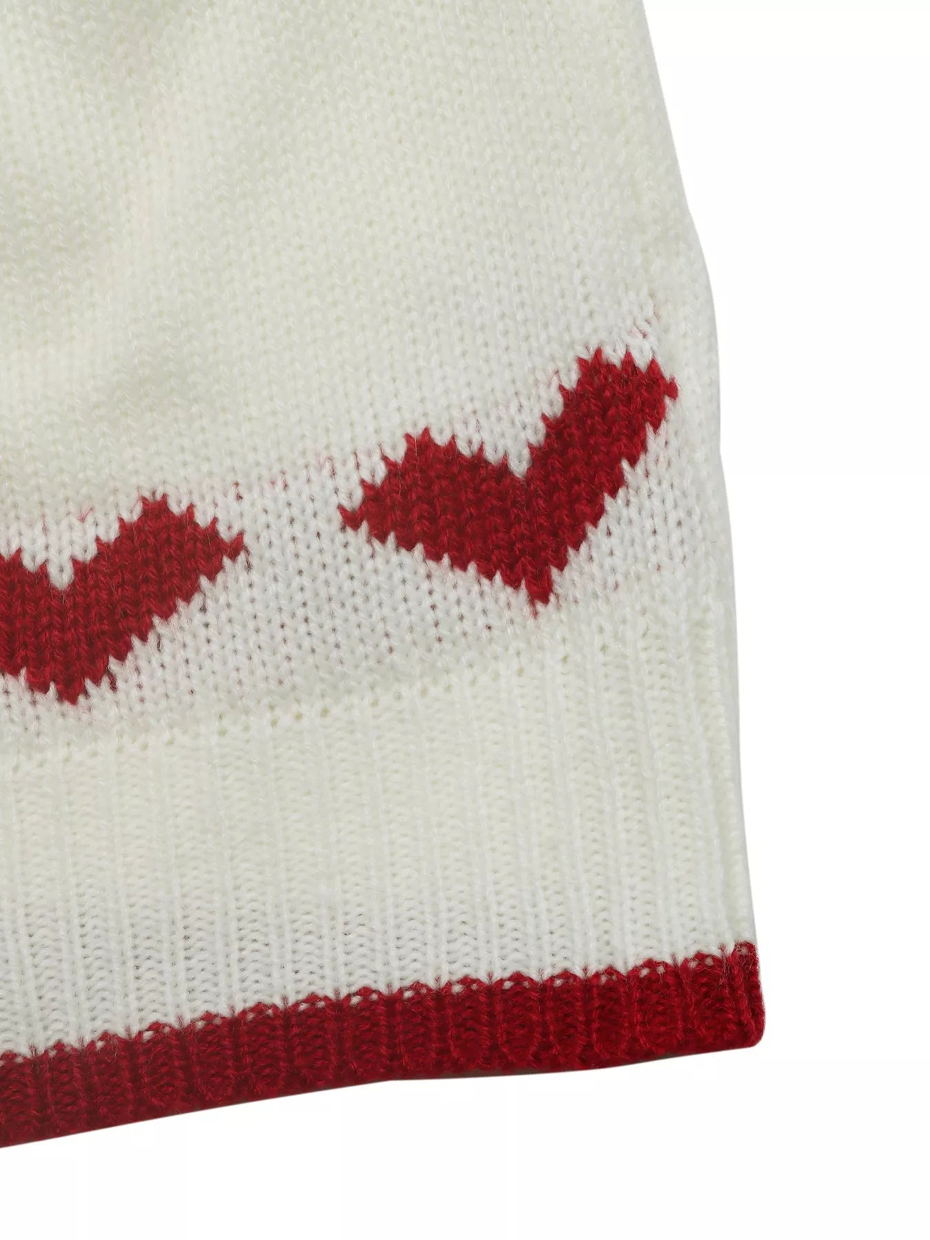 Heart Pattern Dropped Shoulder Sweater designed for comfort and style at Lookzlike