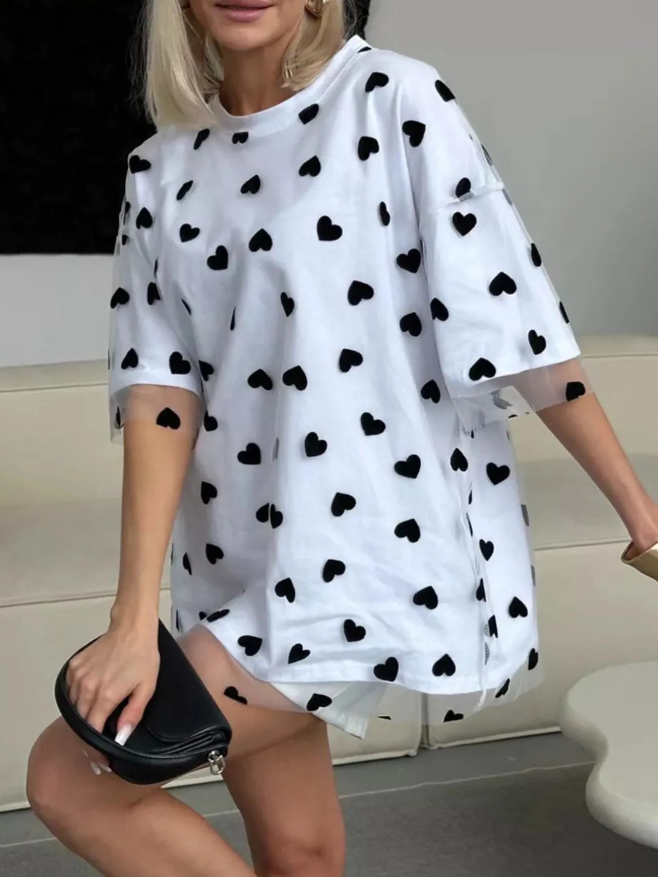 Heart Print Oversized T-Shirt - Lookzlike