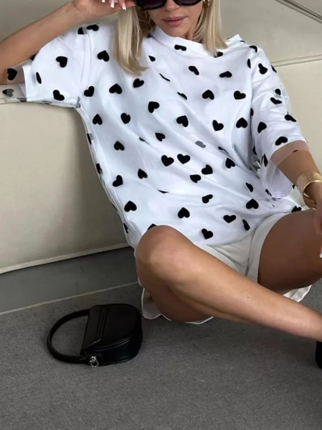 Heart Print Oversized T-Shirt - Lookzlike