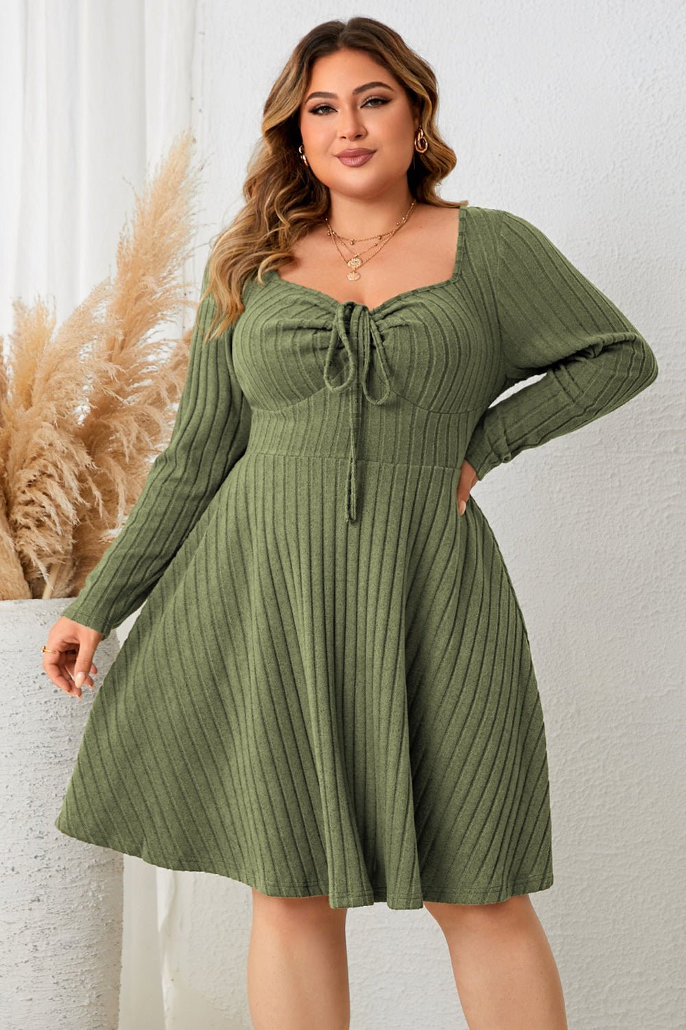 Honey Plus Size Sweetheart Neck Long Sleeve Ribbed Dress - Lookzlike