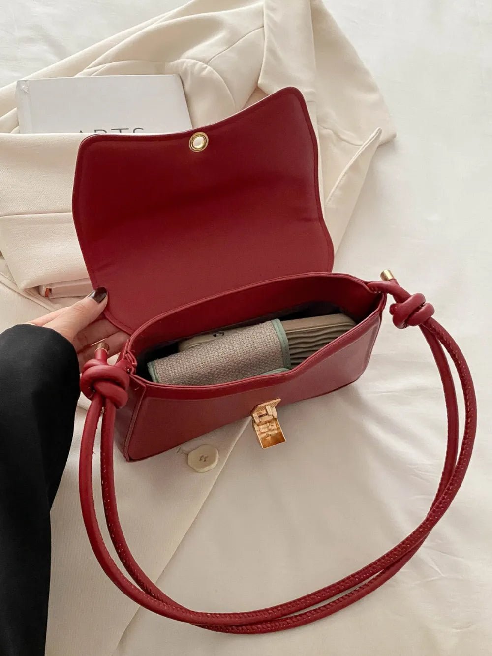 Knotted Strap PU Leather Handbag - Lookzlike