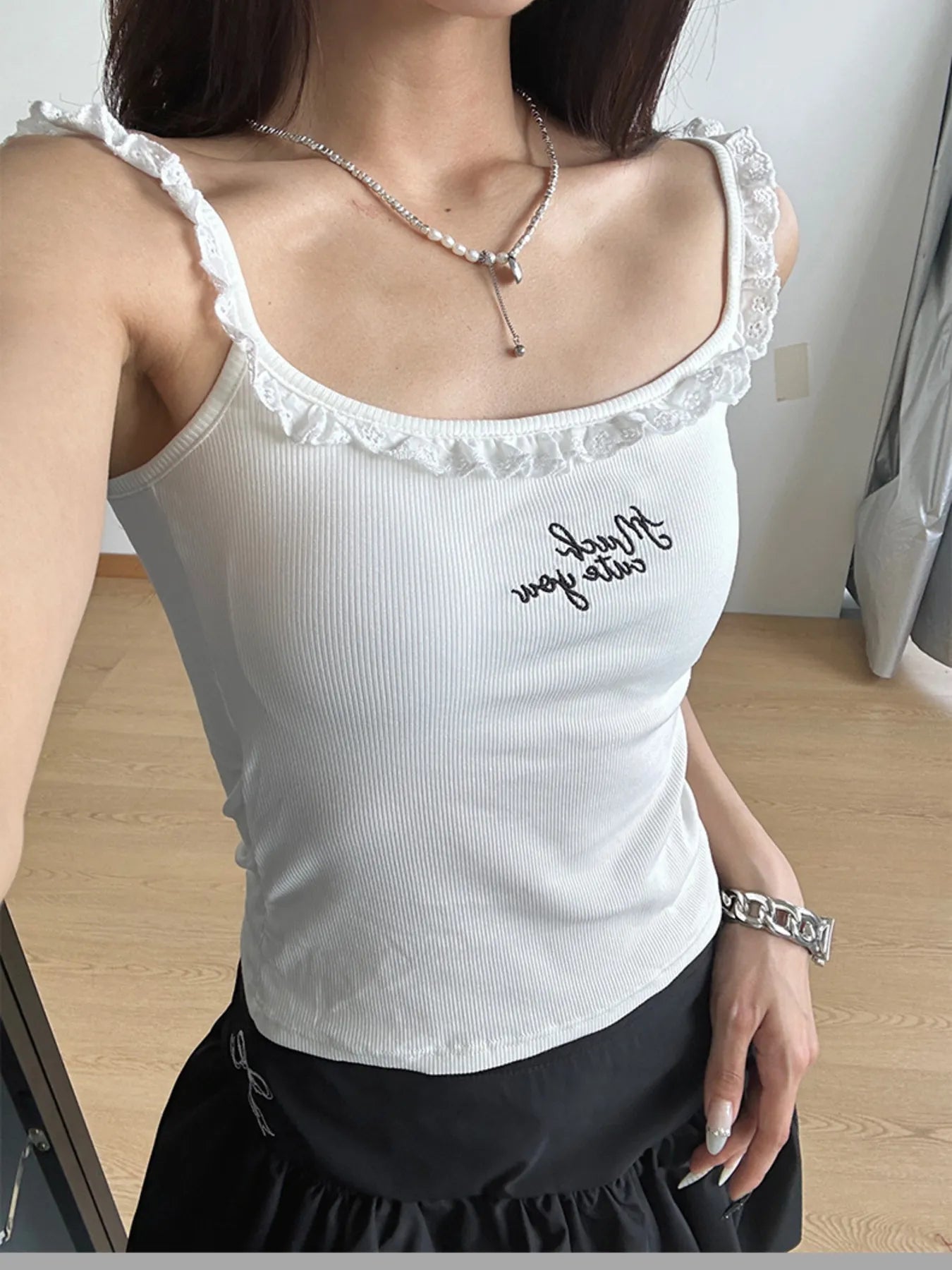 Lace Detail Scoop Neck Cami - Lookzlike