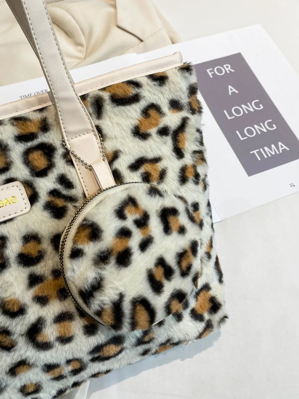 Leopard Faux Fur Tote Bag with Coin Purse - Lookzlike
