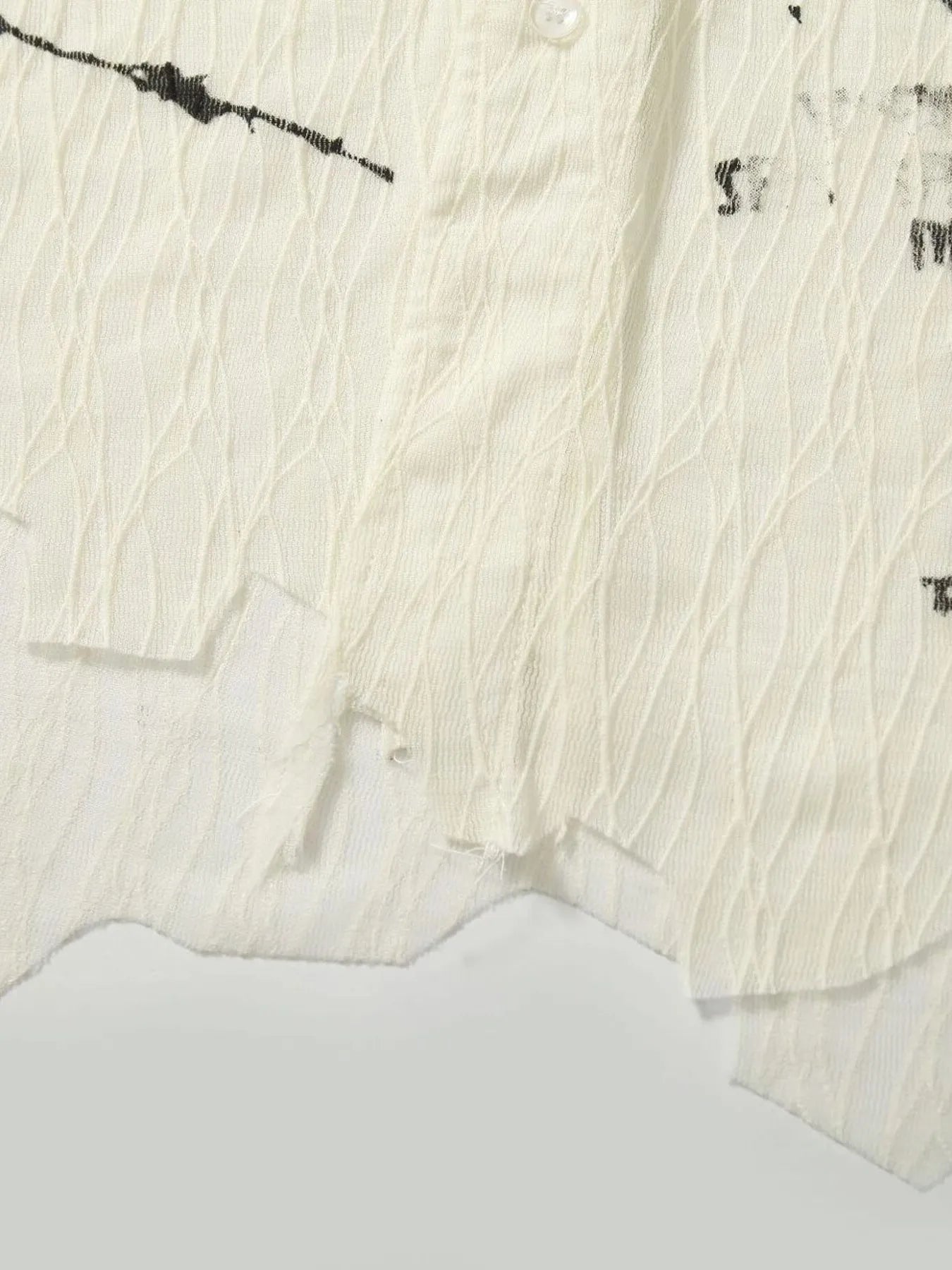 Men's Abstract Print Button-Up Shirt - Lookzlike