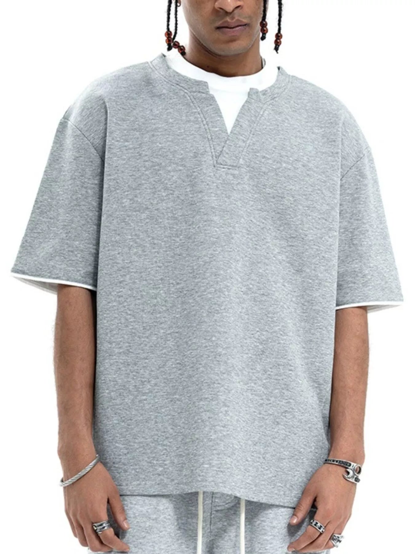 Men's Contrast Trim Short Sleeve T-Shirt designed for comfort and style at Lookzlike